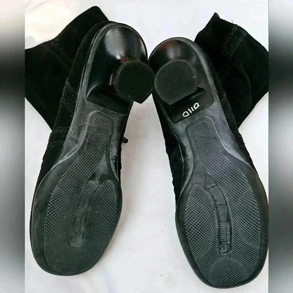 La Canadienne women  Suede Leather Ankle Boots Lightweight Soft 7US Black Zipper - Picture 10 of 10